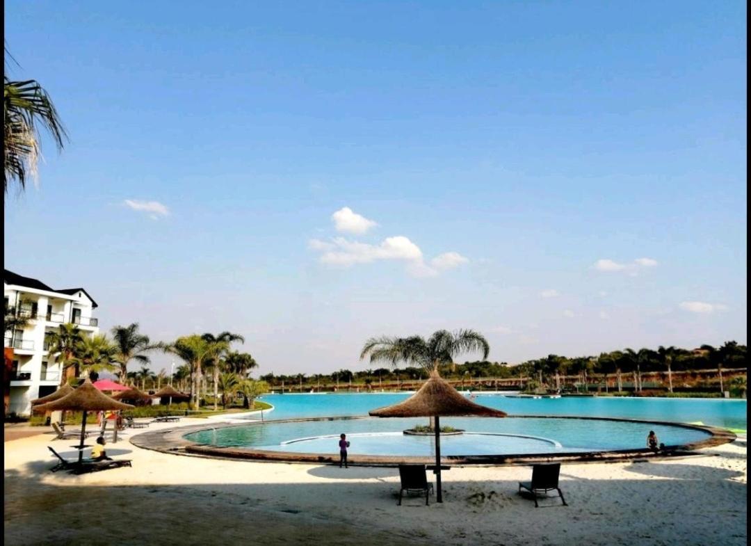 The Blyde Crystal Lagoon Pretoria-Noord エクステリア 写真